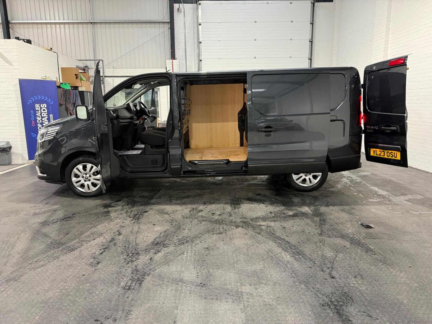 Used Renault Trafic 2023 for sale - 78102321: Photo 82