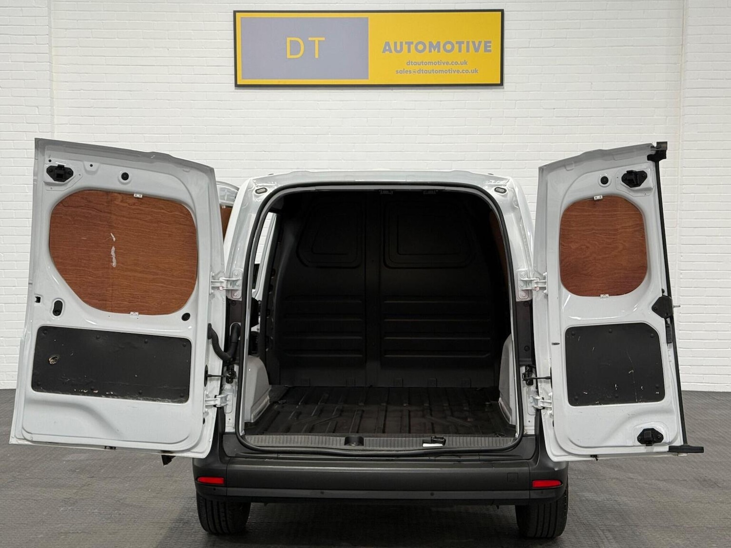 Used Mercedes-Benz Citan 2023 for sale - 78102318: Photo 3