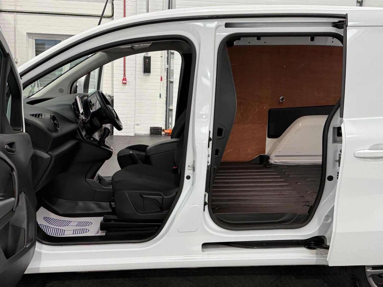 Used Mercedes-Benz Citan 2023 for sale - 78102318: Photo 86