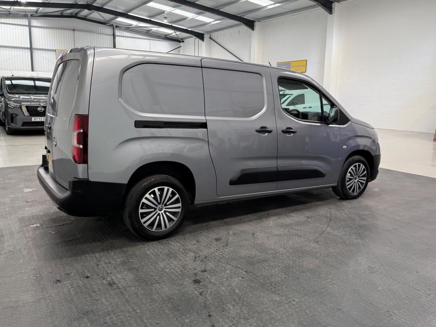 Used Vauxhall Combo 2023 for sale - 78102326: Photo 10