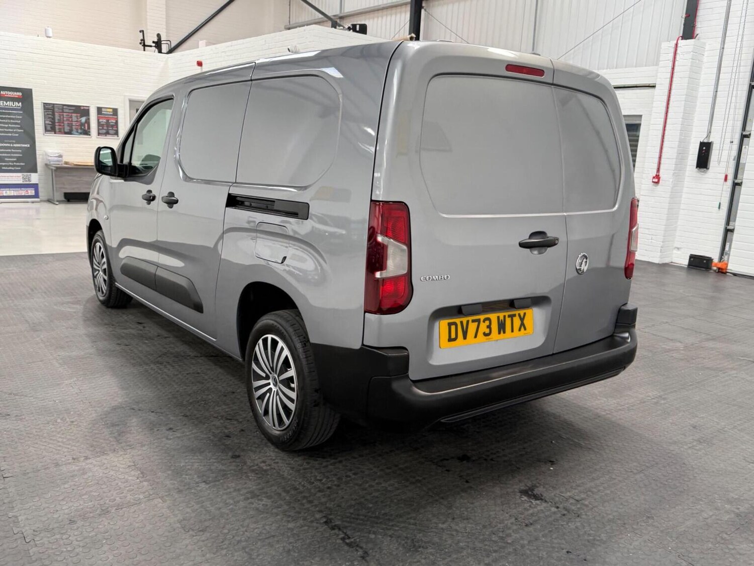 Used Vauxhall Combo 2023 for sale - 78102326: Photo 18