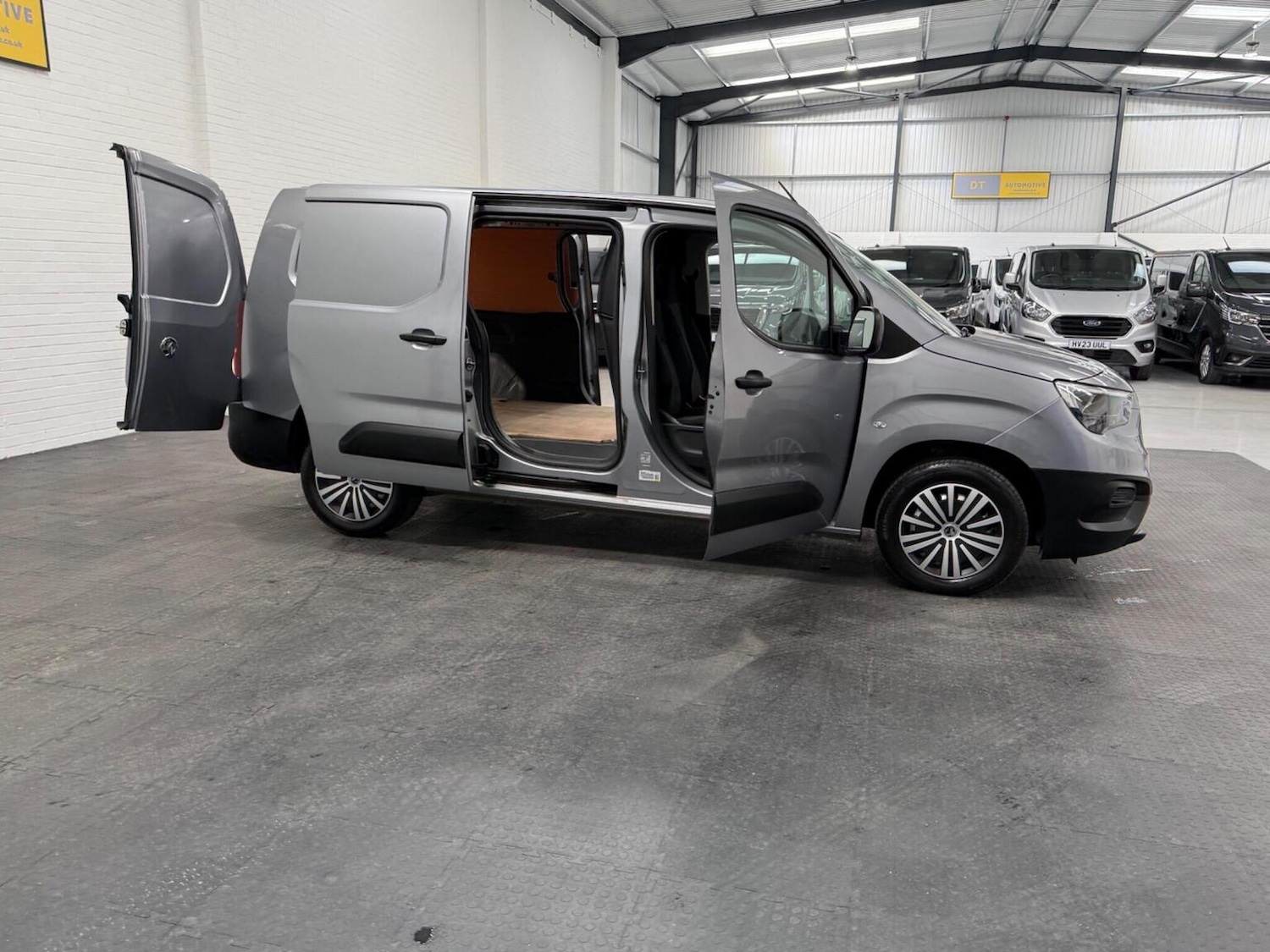 Used Vauxhall Combo 2023 for sale - 78102326: Photo 36