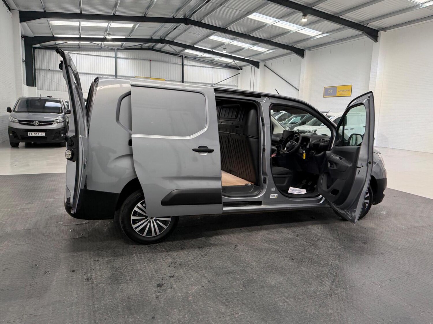 Used Vauxhall Combo 2023 for sale - 78102326: Photo 55