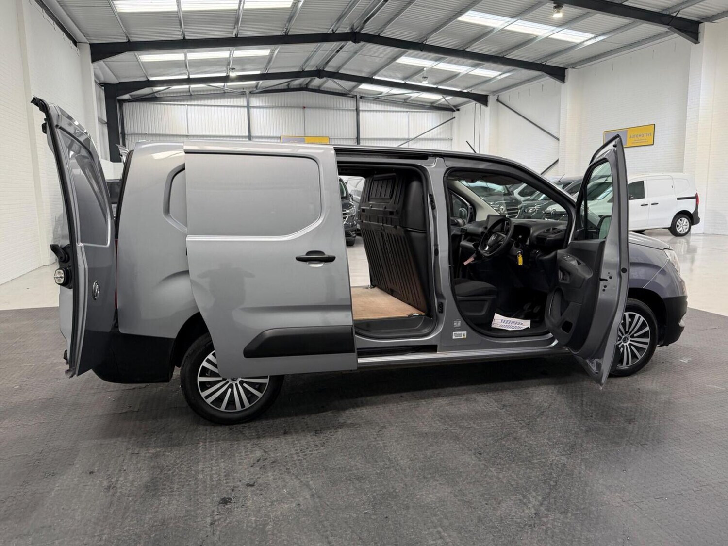 Used Vauxhall Combo 2023 for sale - 78102326: Photo 56