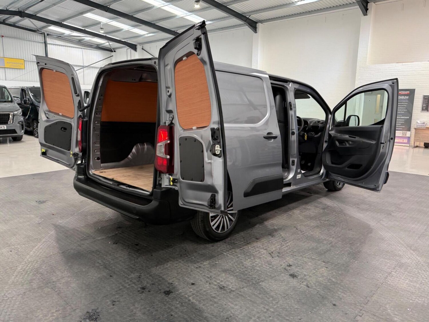 Used Vauxhall Combo 2023 for sale - 78102326: Photo 60