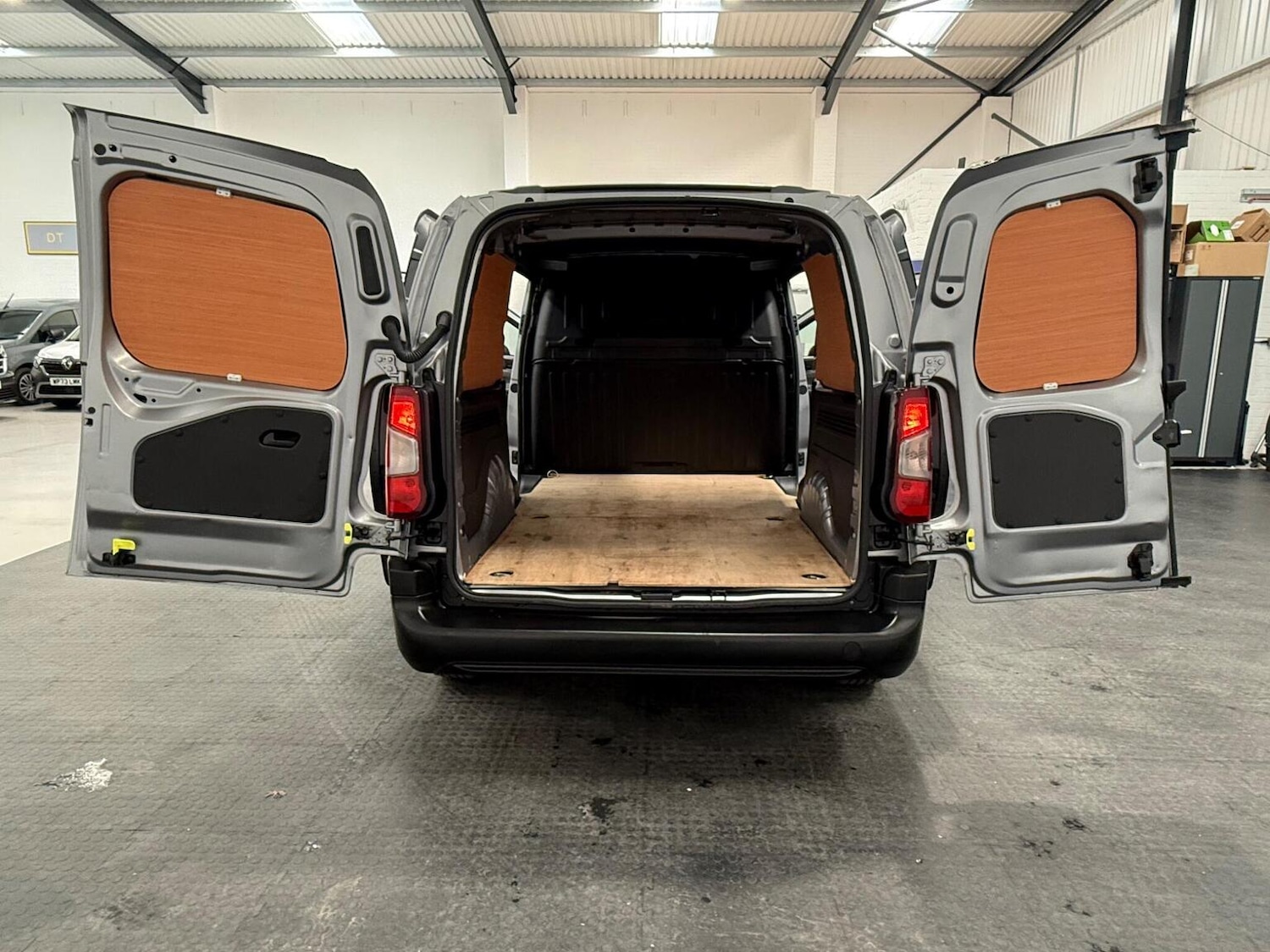 Used Vauxhall Combo 2023 for sale - 78102326: Photo 64