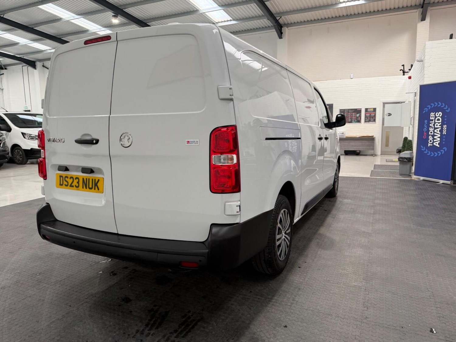 Used Vauxhall Vivaro 2023 for sale - 78102333: Photo 16