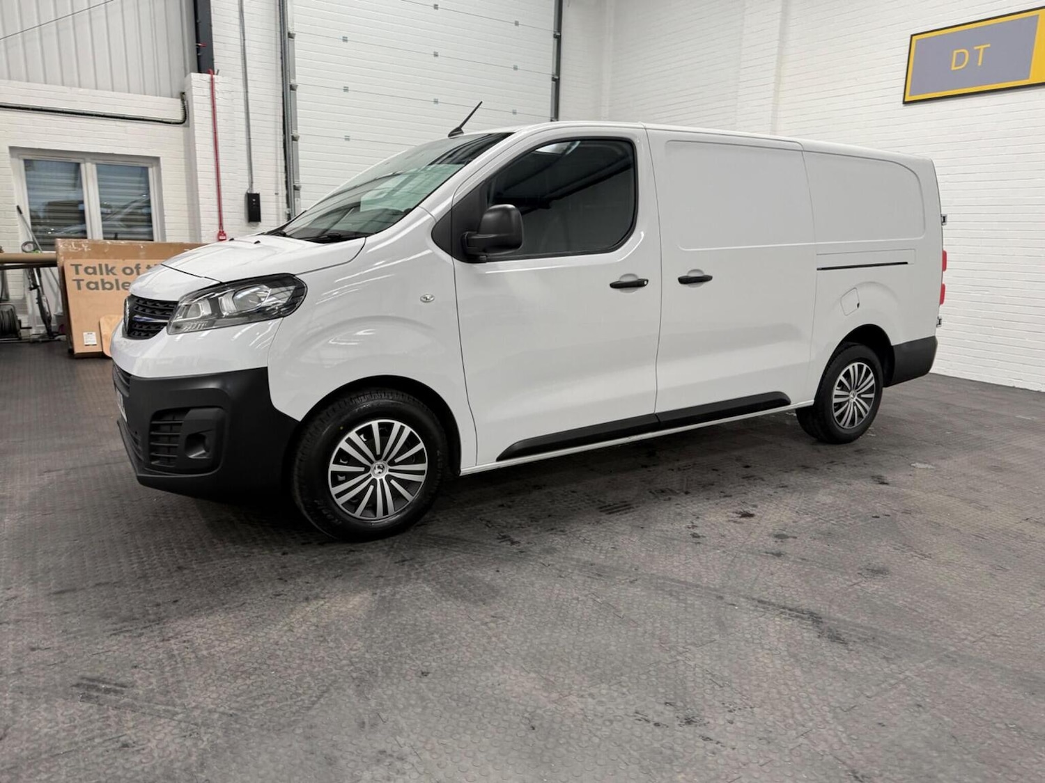 Used Vauxhall Vivaro 2023 for sale - 78102333: Photo 33