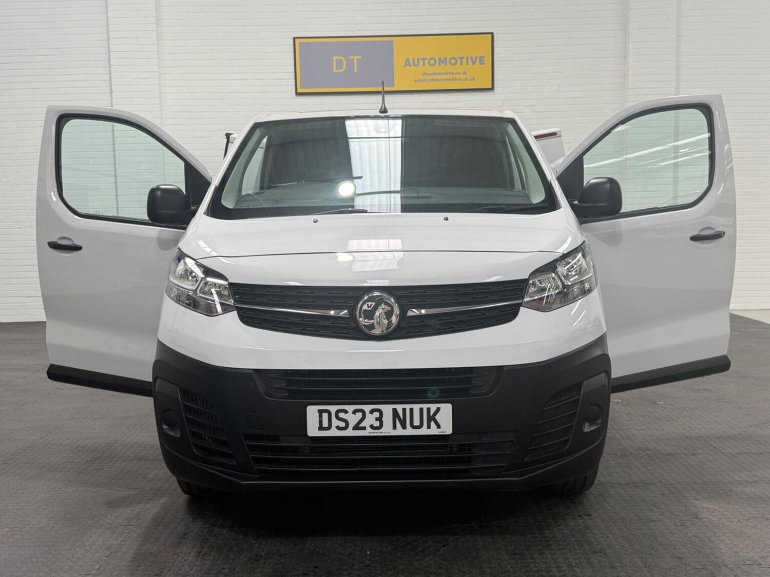 Used Vauxhall Vivaro 2023 for sale - 78102333: Photo 35