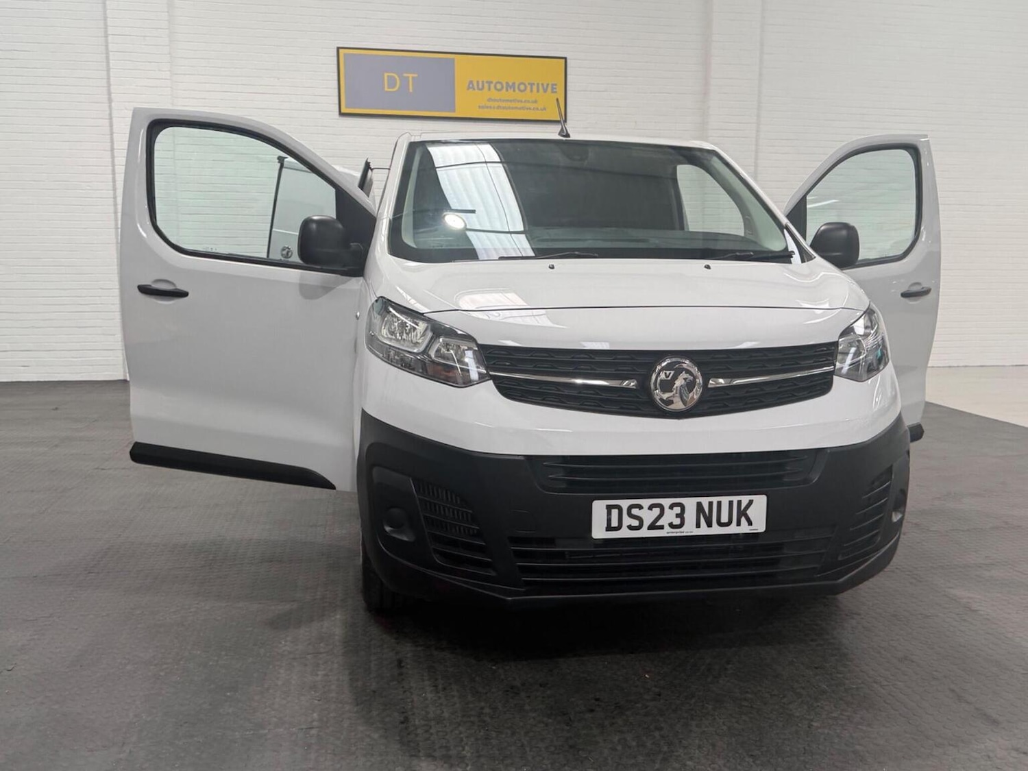 Used Vauxhall Vivaro 2023 for sale - 78102333: Photo 36