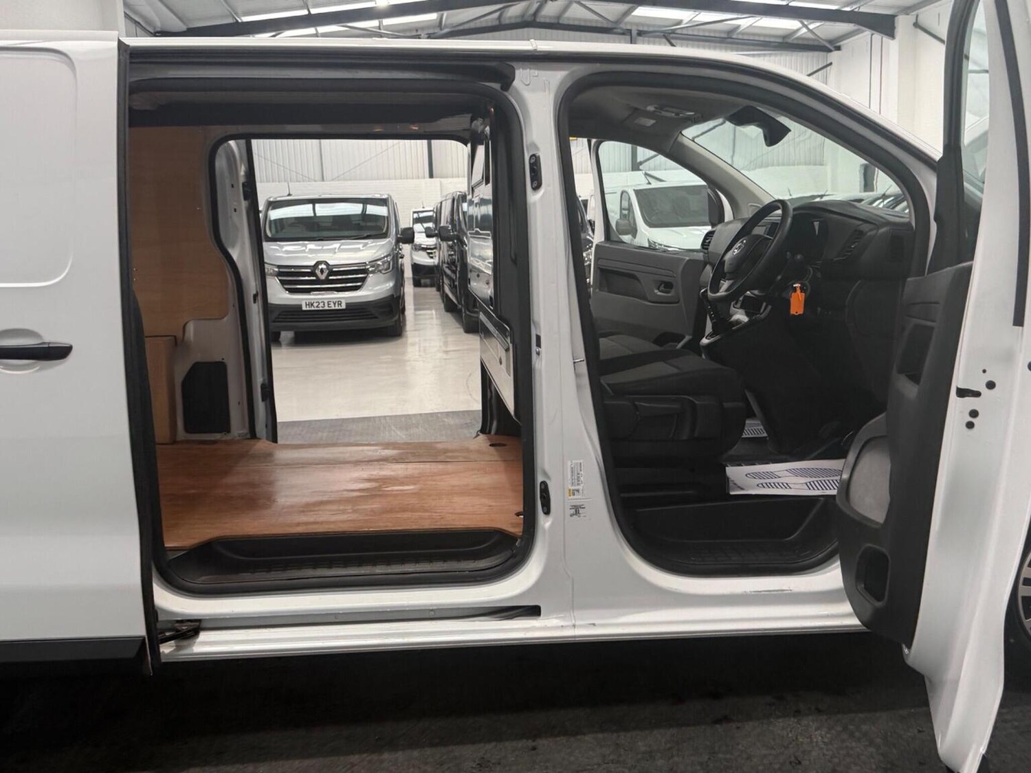 Used Vauxhall Vivaro 2023 for sale - 78102333: Photo 43