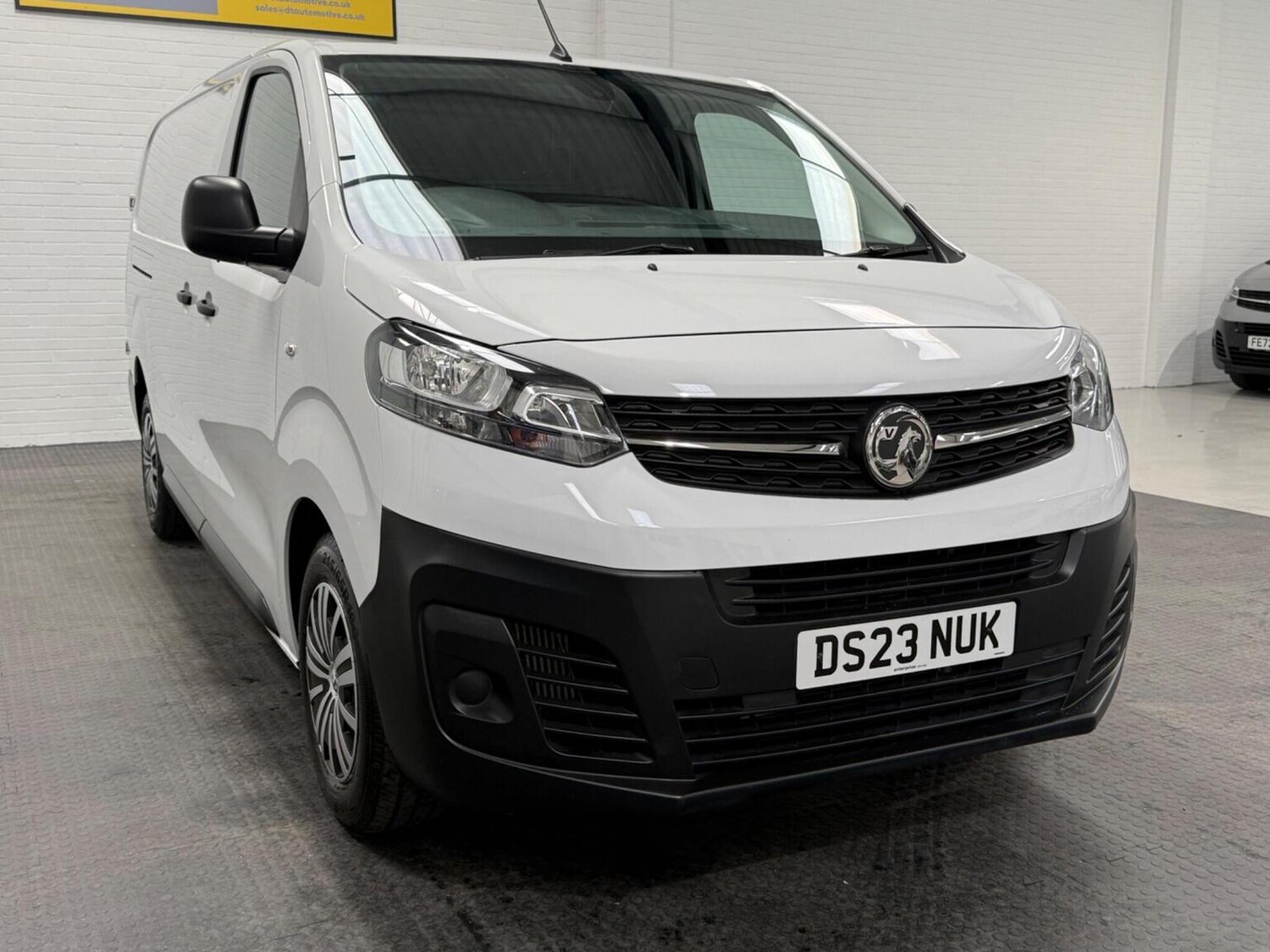 Used Vauxhall Vivaro 2023 for sale - 78102333: Photo 5