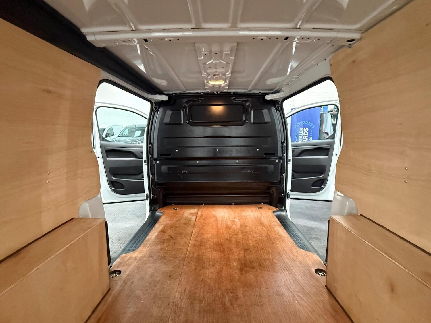 Used Vauxhall Vivaro 2023 for sale - 78102333: Photo 66