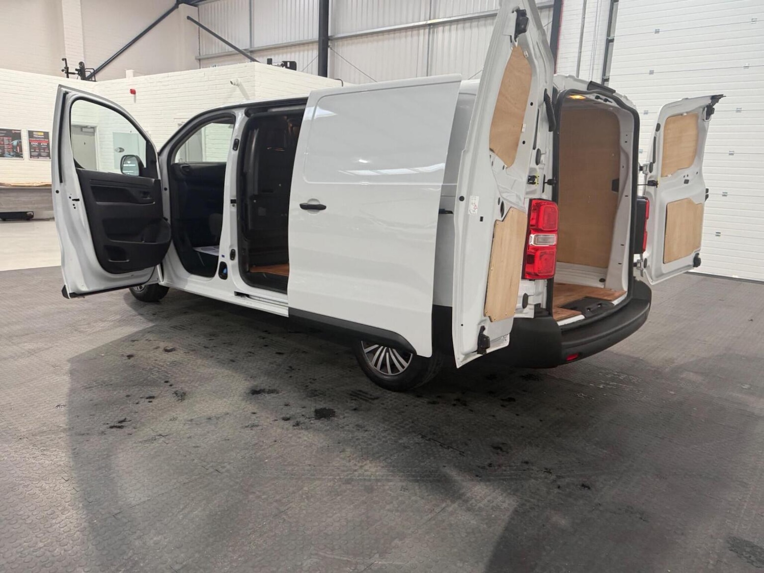 Used Vauxhall Vivaro 2023 for sale - 78102333: Photo 72