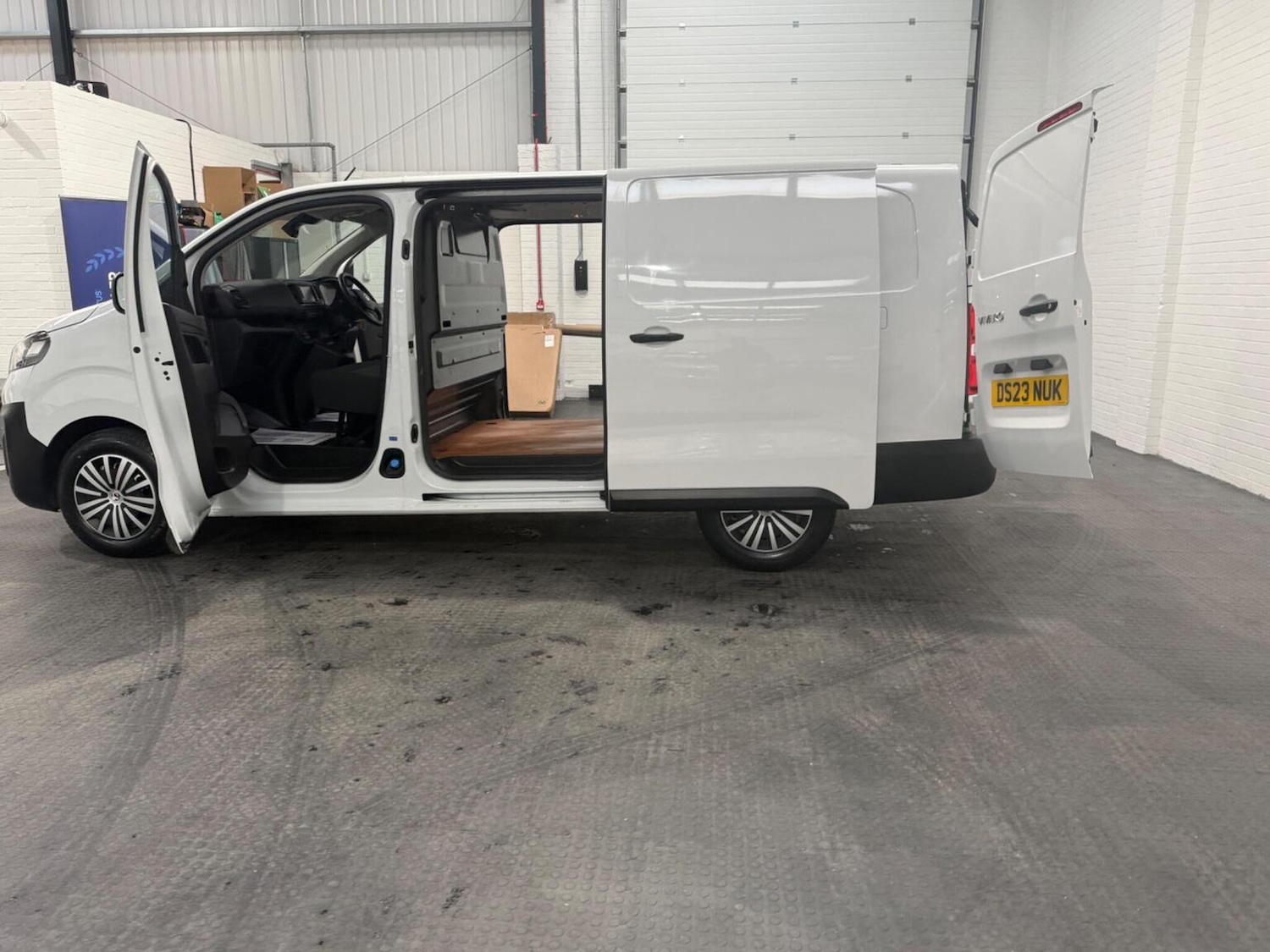 Used Vauxhall Vivaro 2023 for sale - 78102333: Photo 73