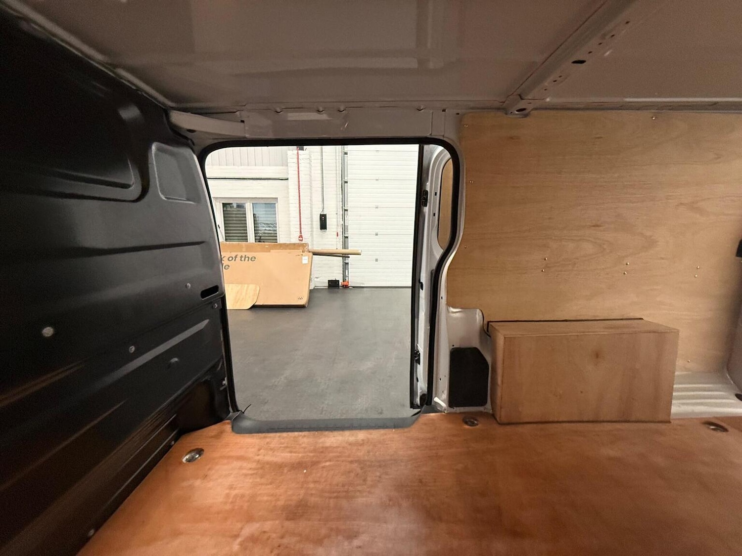 Used Vauxhall Vivaro 2023 for sale - 78102333: Photo 77