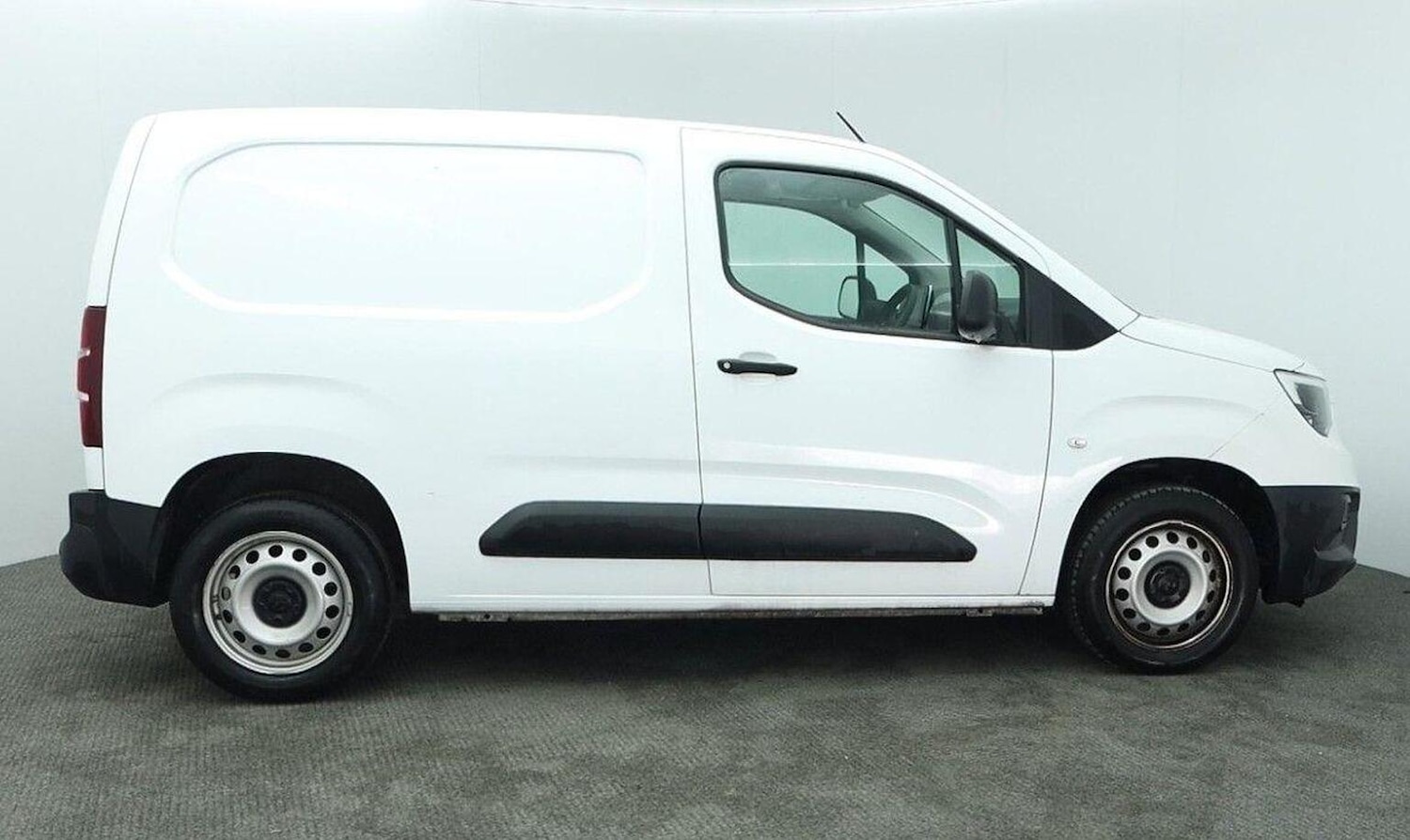Used Vauxhall Combo 2021 for sale - 78102346: Photo 3