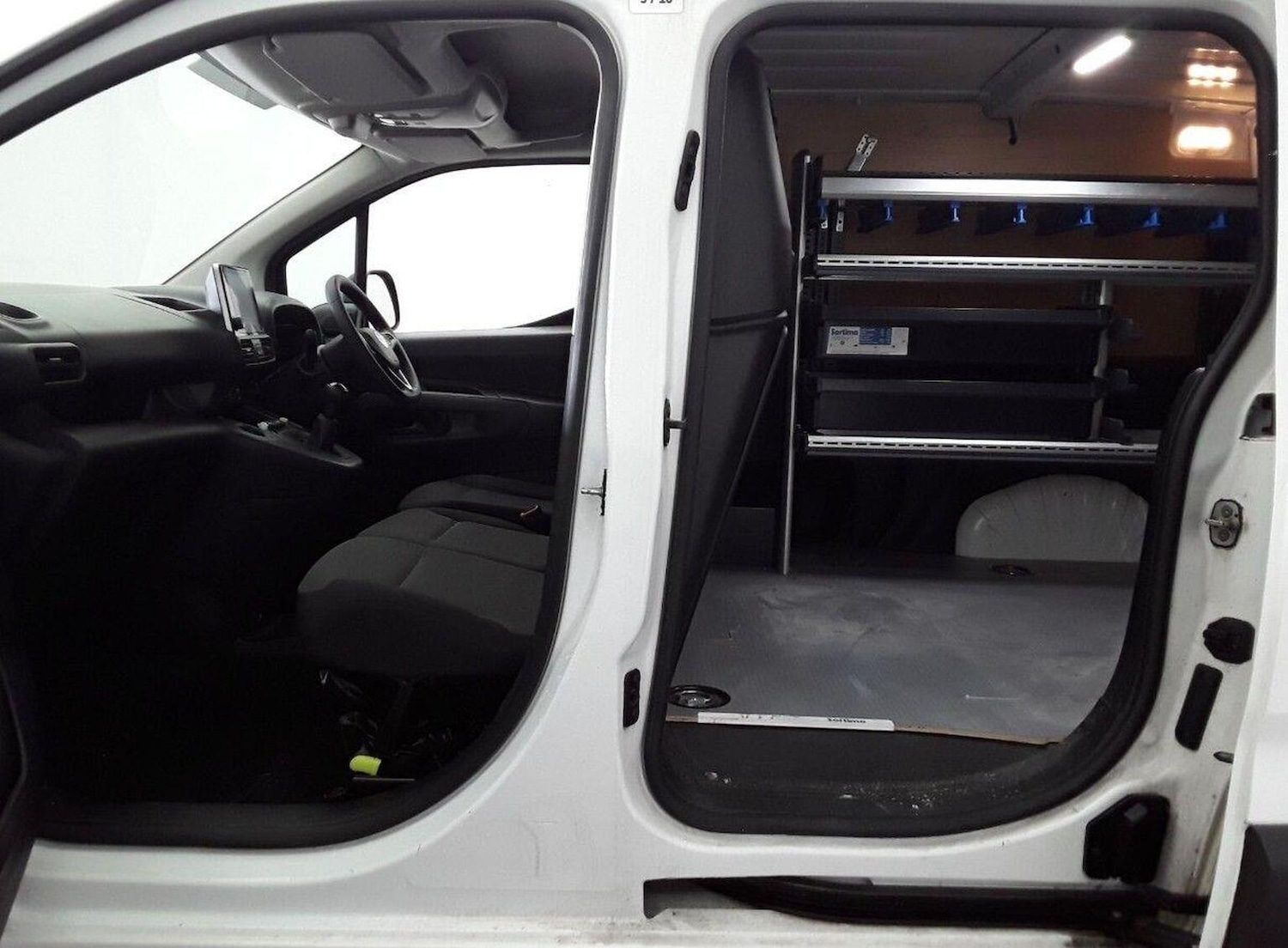 Used Vauxhall Combo 2021 for sale - 78102346: Photo 6