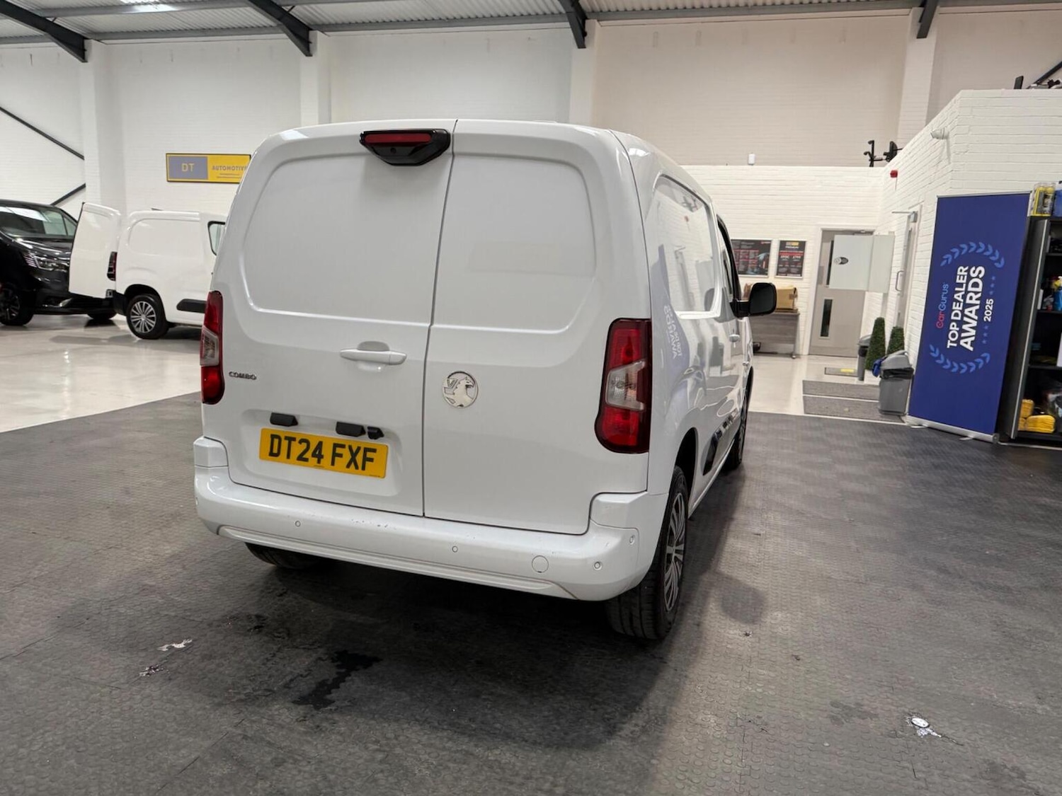 Used Vauxhall Combo 2024 for sale - 78102340: Photo 13