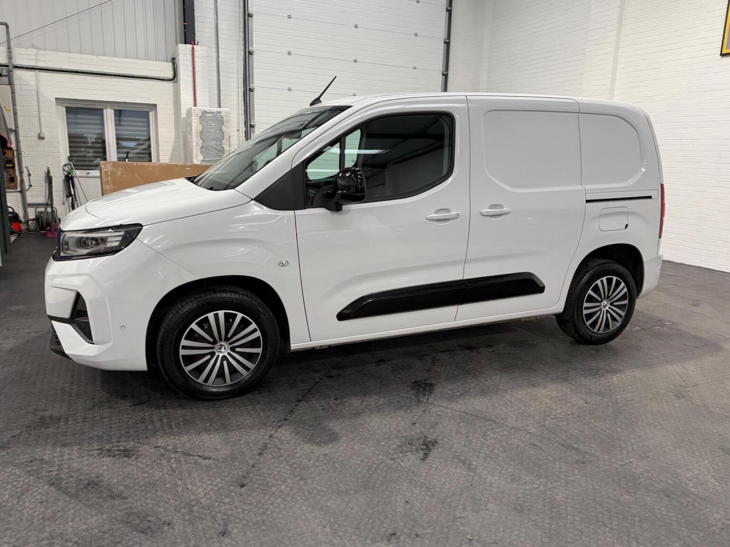 Used Vauxhall Combo 2024 for sale - 78102340: Photo 24