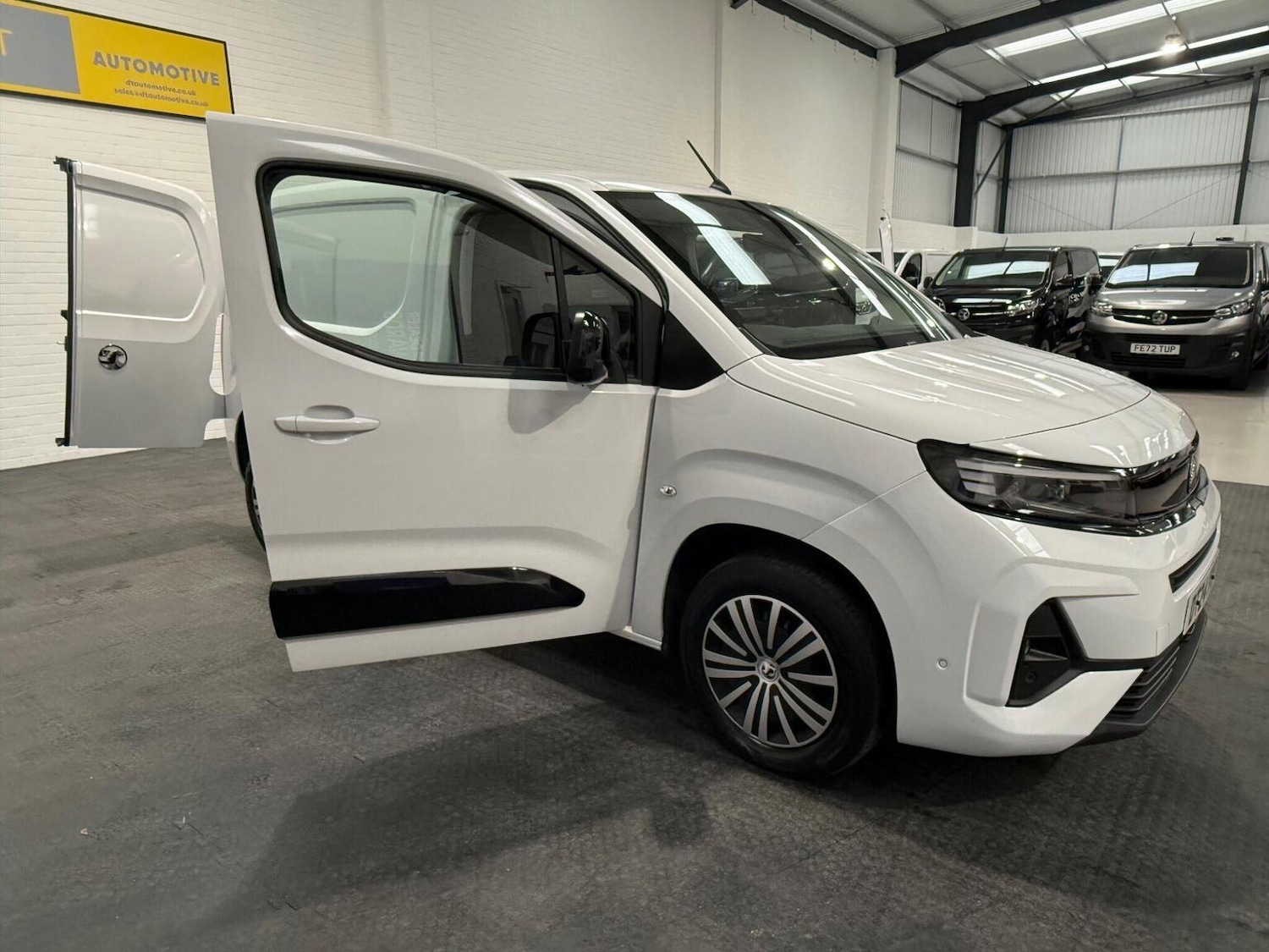 Used Vauxhall Combo 2024 for sale - 78102340: Photo 31