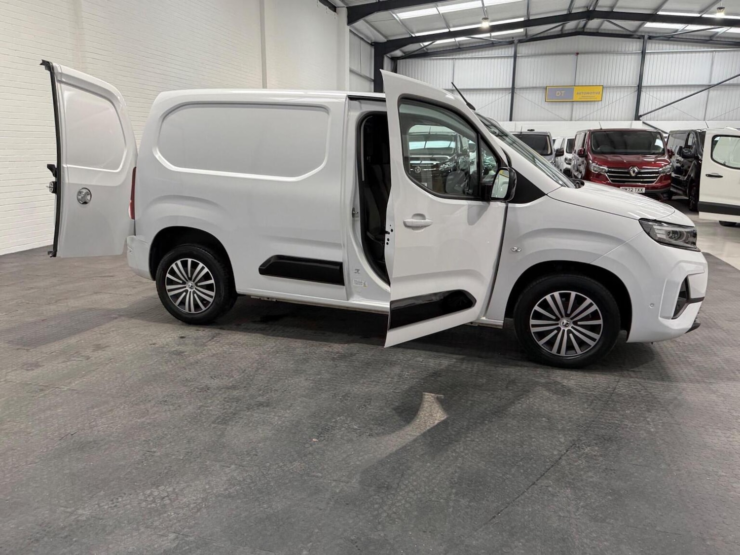 Used Vauxhall Combo 2024 for sale - 78102340: Photo 36