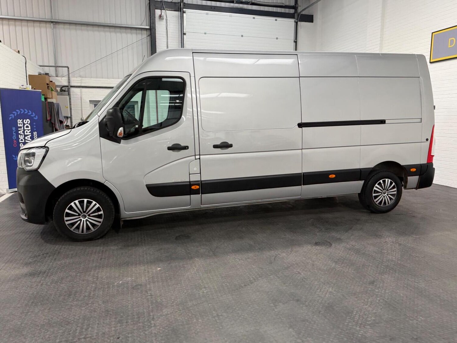 Used Renault Master 2023 for sale - 78102322: Photo 18