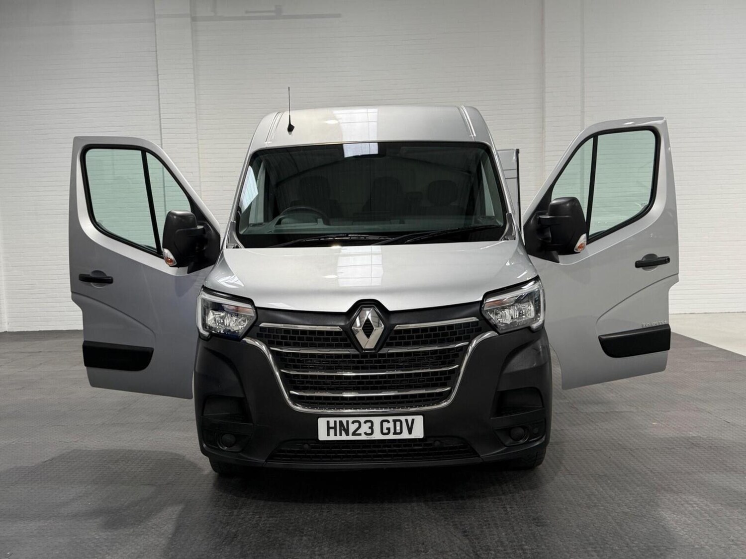 Used Renault Master 2023 for sale - 78102322: Photo 25