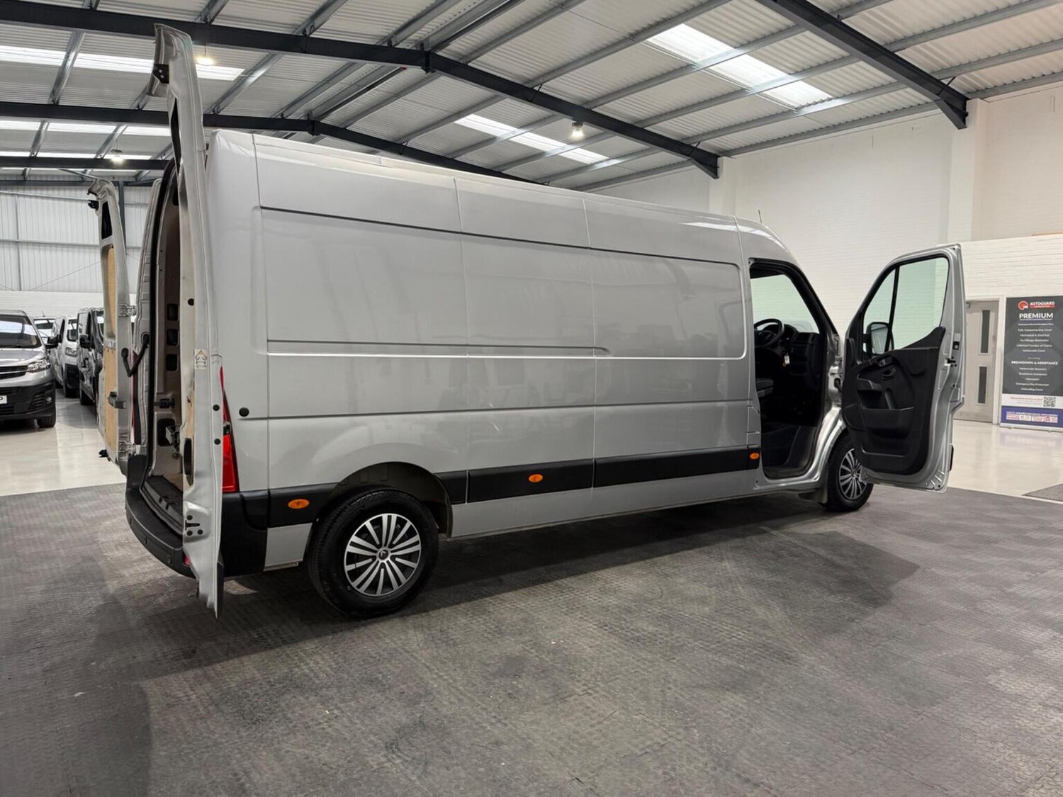 Used Renault Master 2023 for sale - 78102322: Photo 45