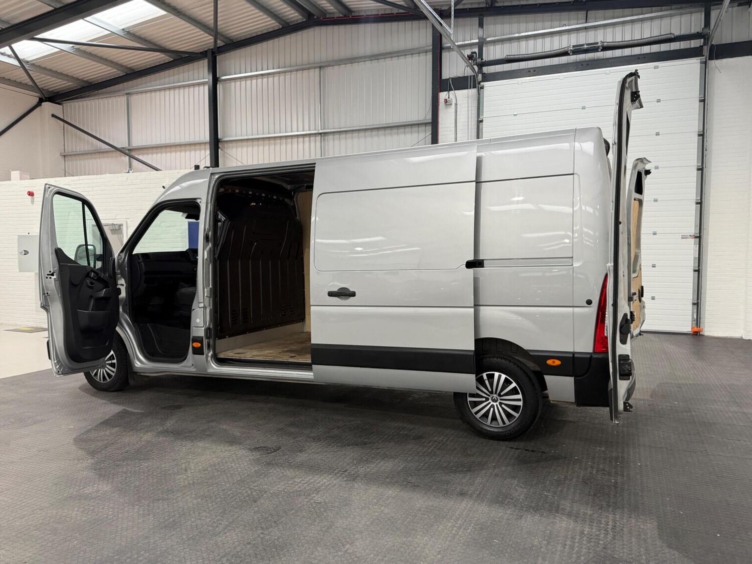 Used Renault Master 2023 for sale - 78102322: Photo 60