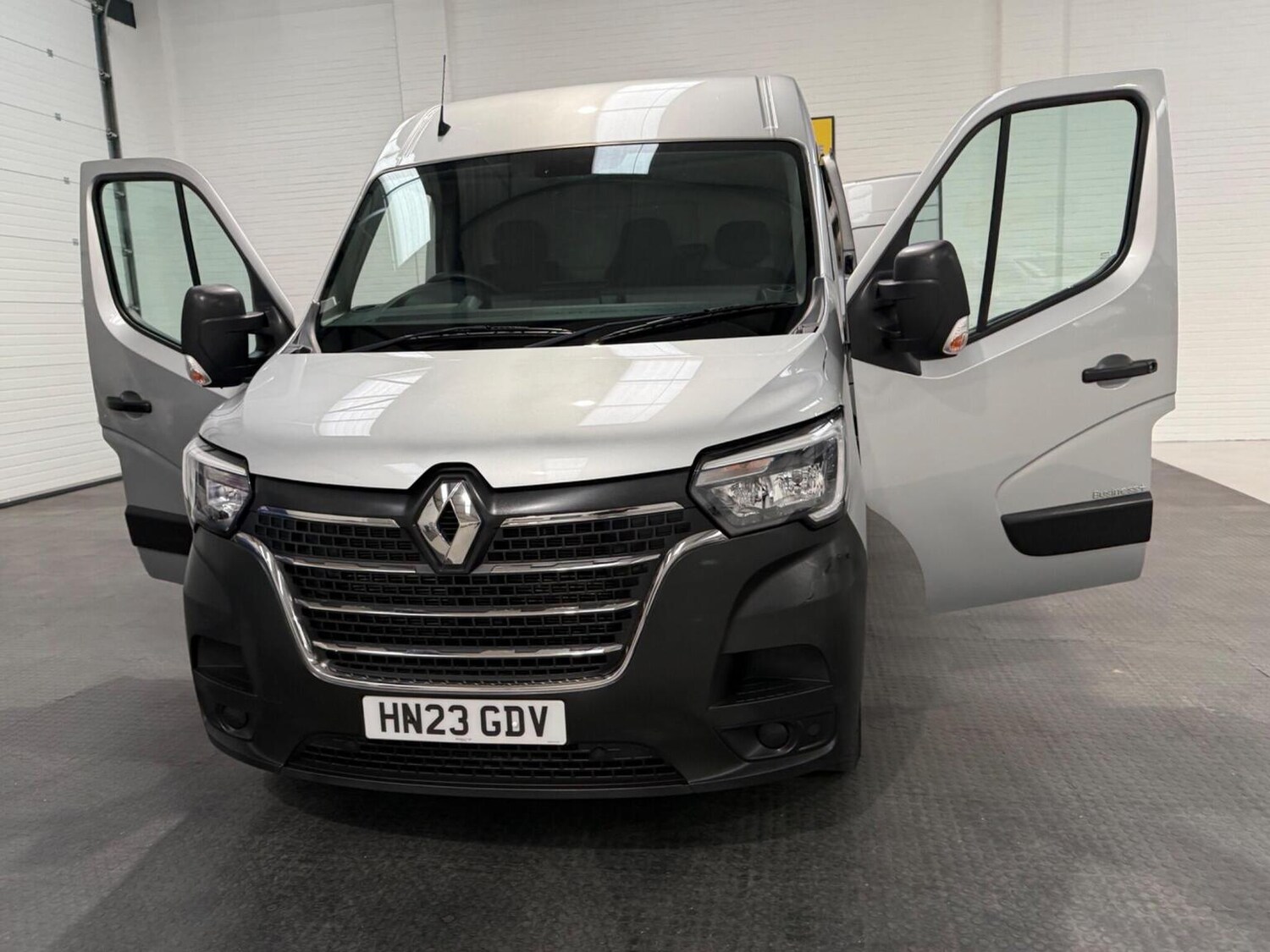 Used Renault Master 2023 for sale - 78102322: Photo 73