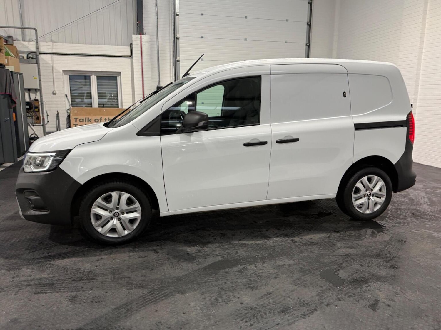 Used Renault Kangoo 2023 for sale - 78102332: Photo 25