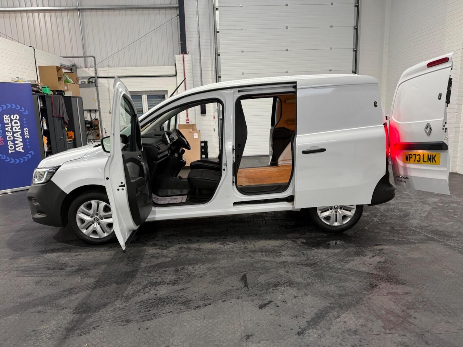 Used Renault Kangoo 2023 for sale - 78102332: Photo 76