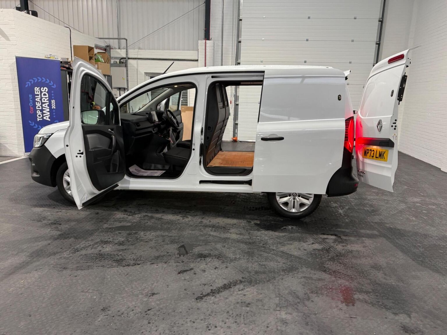 Used Renault Kangoo 2023 for sale - 78102332: Photo 77