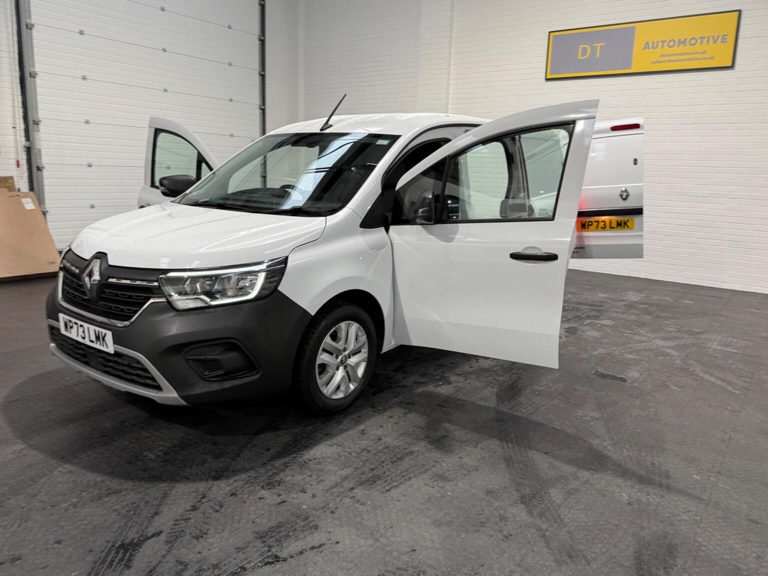 Used Renault Kangoo 2023 for sale - 78102332: Photo 96