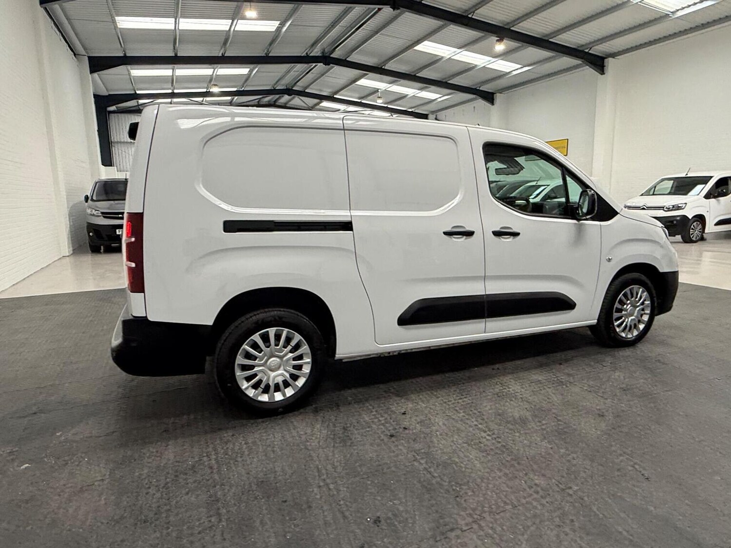 Used Toyota ProAce 2025 for sale - 78102329: Photo 16