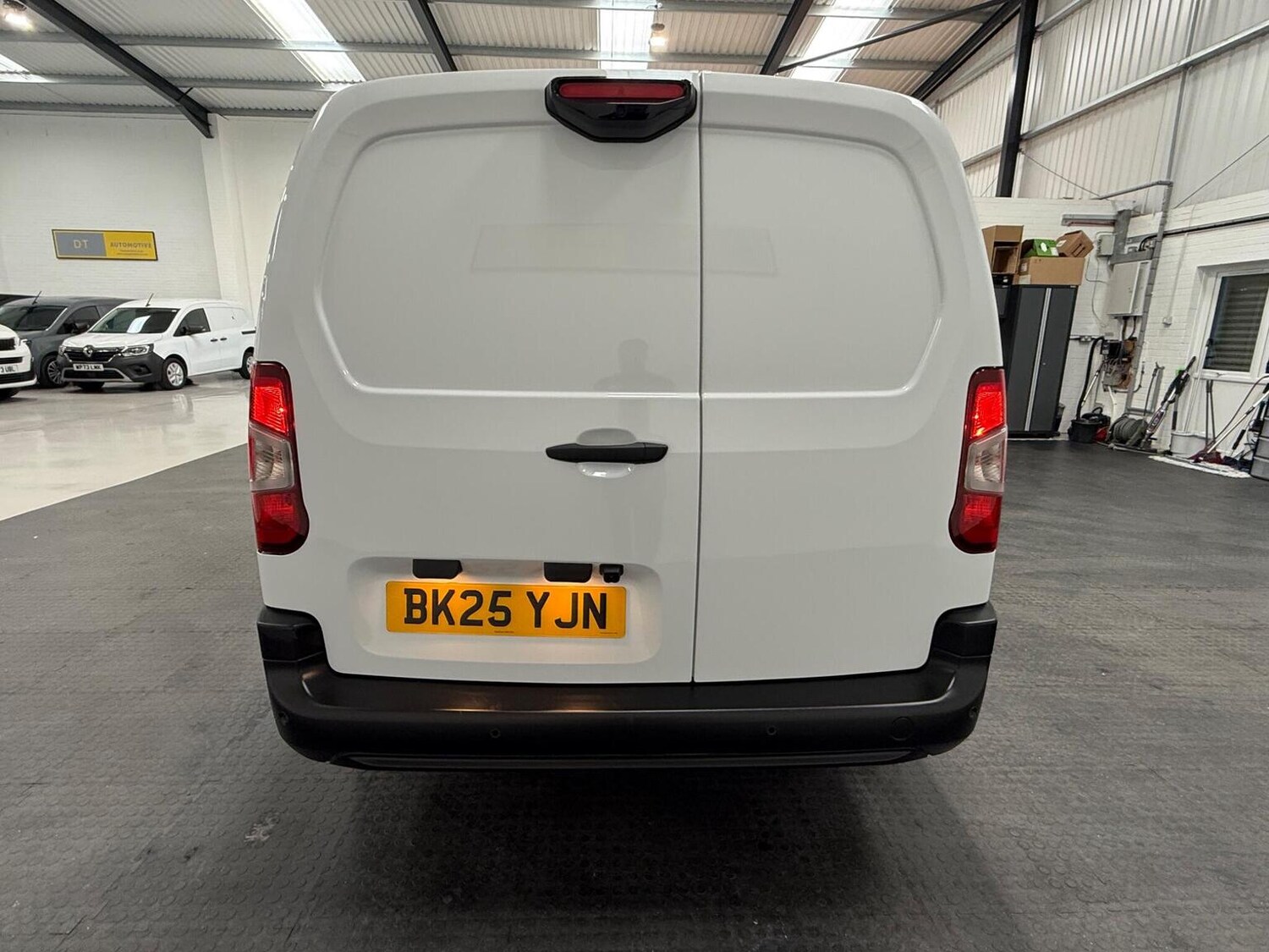 Used Toyota ProAce 2025 for sale - 78102329: Photo 19