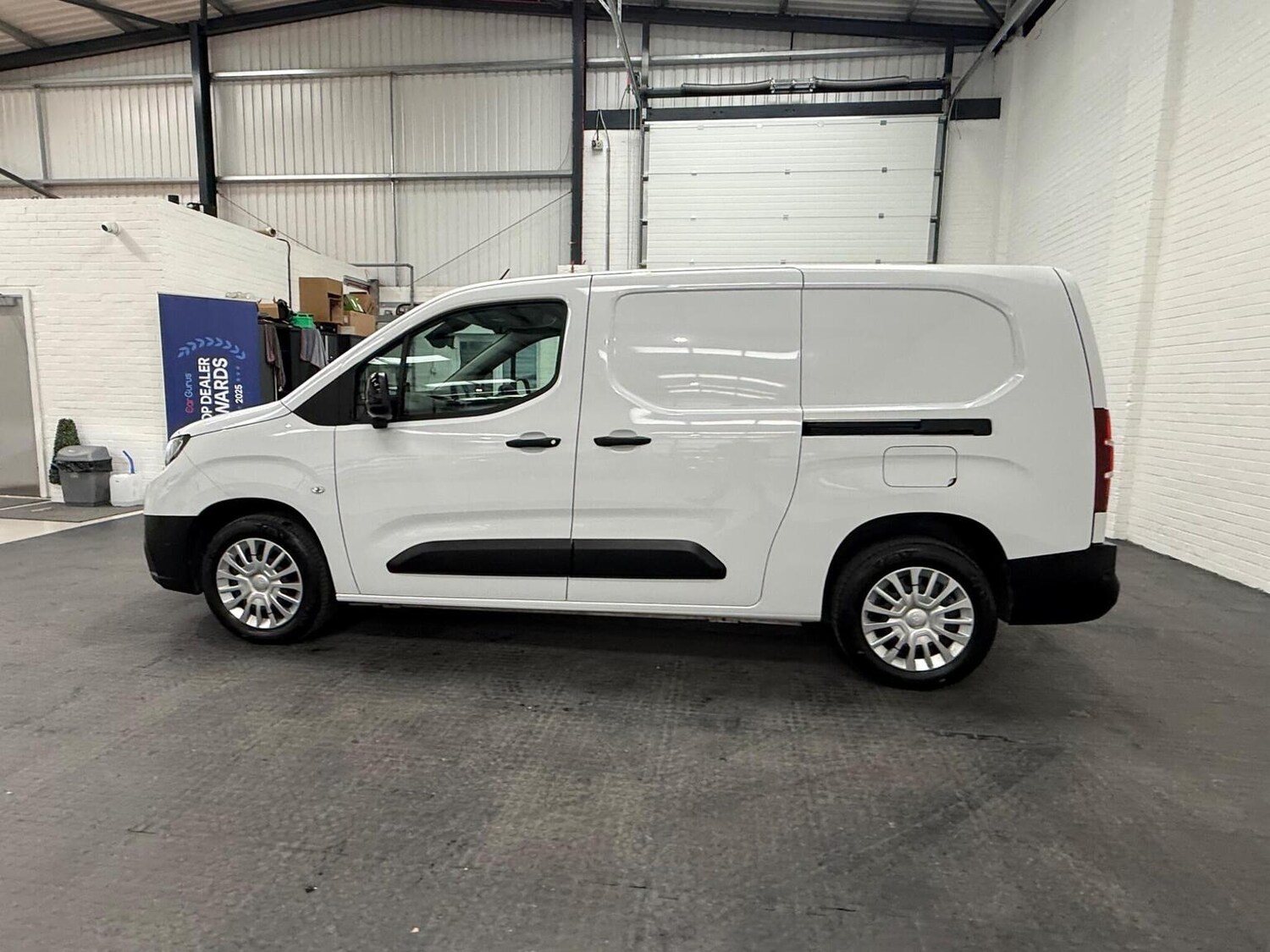 Used Toyota ProAce 2025 for sale - 78102329: Photo 29