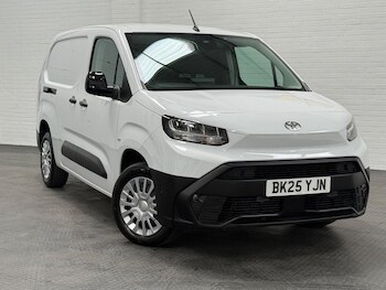 Used Toyota ProAce 2025 for sale - 78102329: Photo