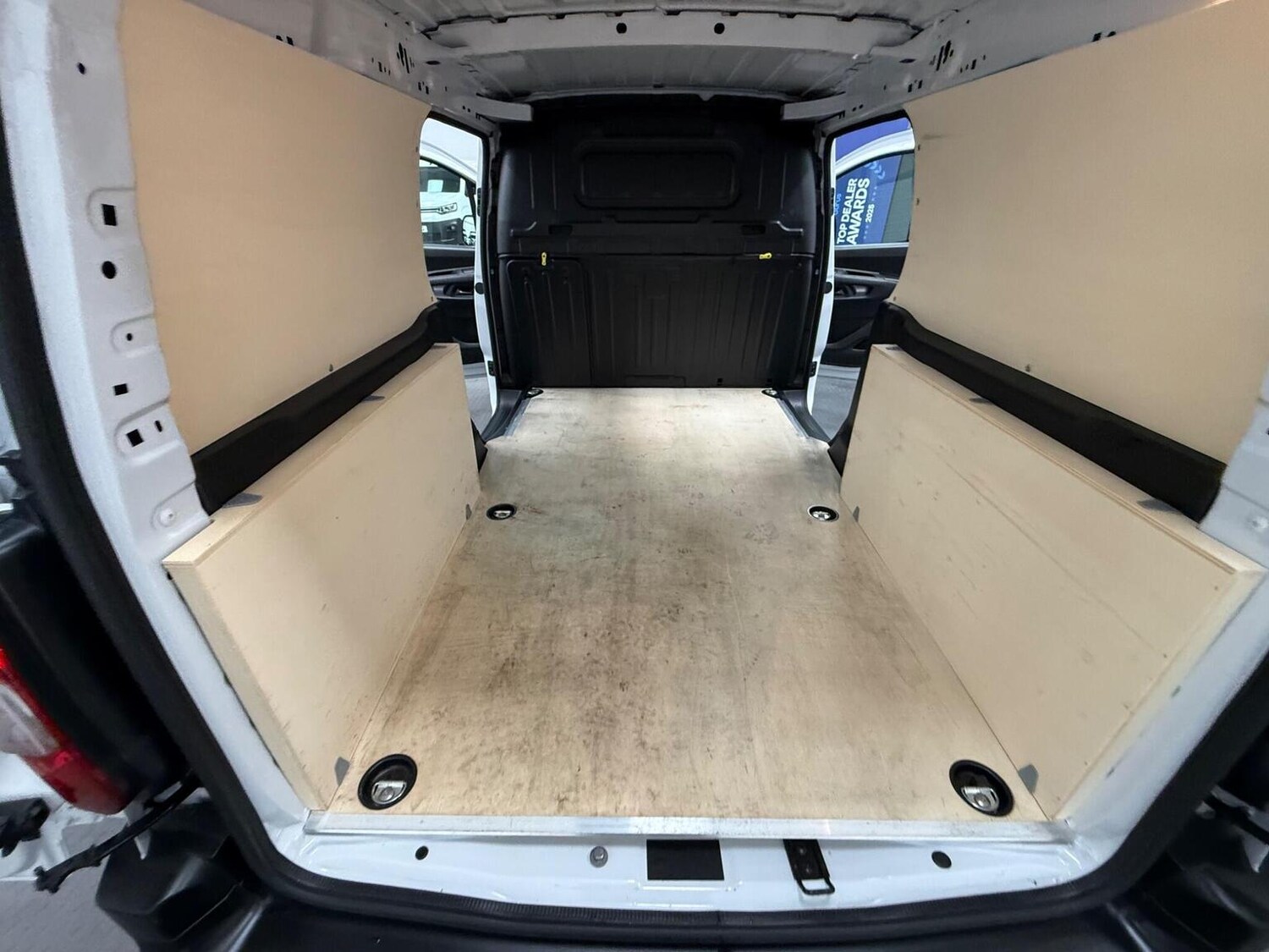 Used Toyota ProAce 2025 for sale - 78102329: Photo 79