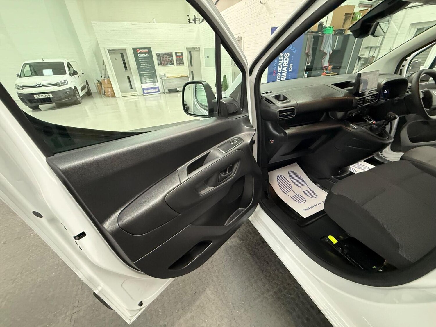 Used Toyota ProAce 2025 for sale - 78102329: Photo 93