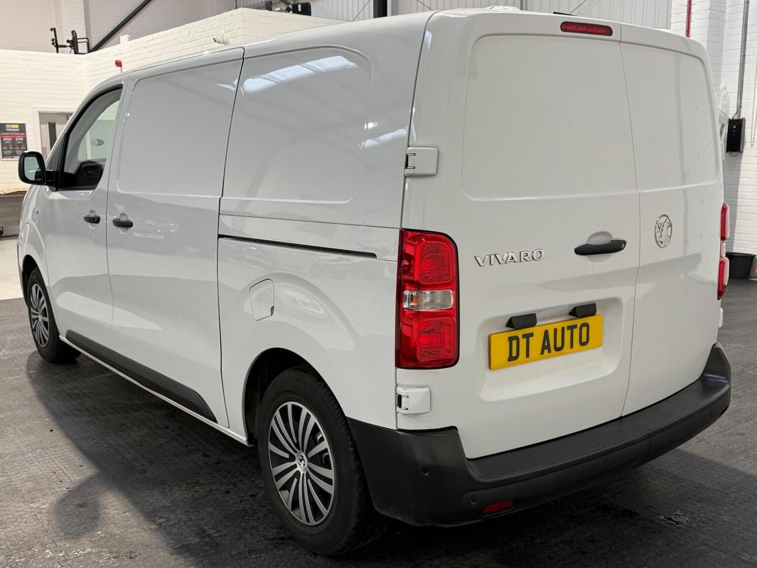 Used Vauxhall Vivaro 2024 for sale - 78102337: Photo 15
