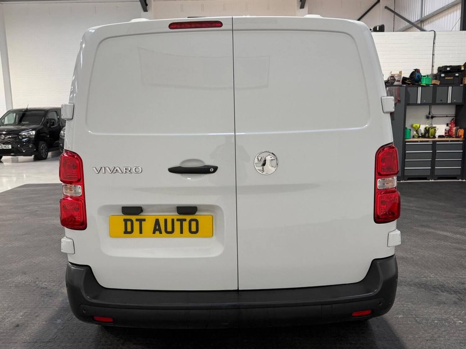Used Vauxhall Vivaro 2024 for sale - 78102337: Photo 16