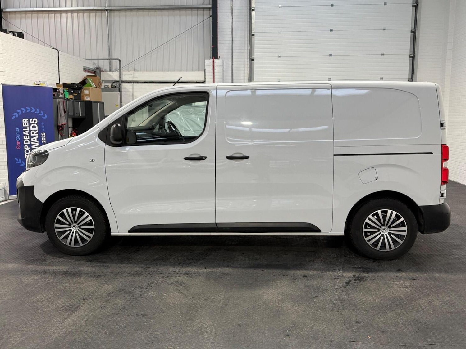 Used Vauxhall Vivaro 2024 for sale - 78102337: Photo 19