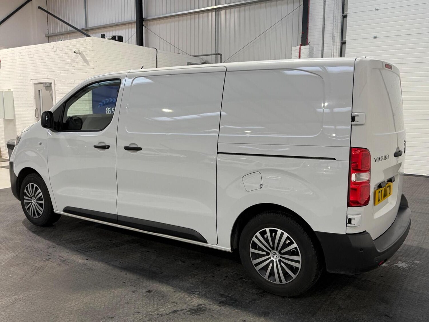 Used Vauxhall Vivaro 2024 for sale - 78102337: Photo 21