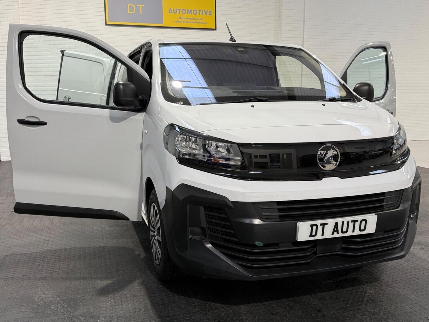 Used Vauxhall Vivaro 2024 for sale - 78102337: Photo 33