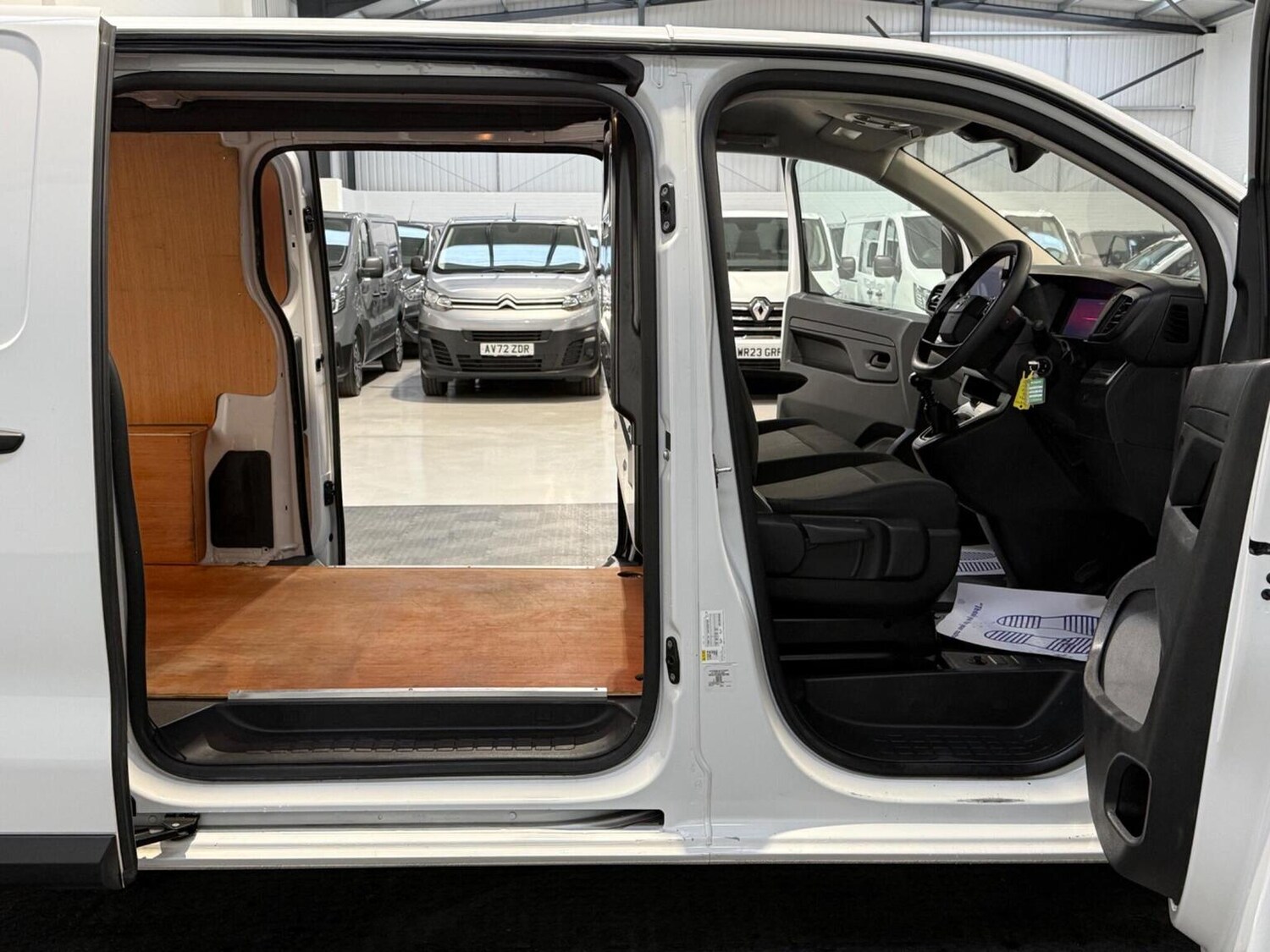 Used Vauxhall Vivaro 2024 for sale - 78102337: Photo 34