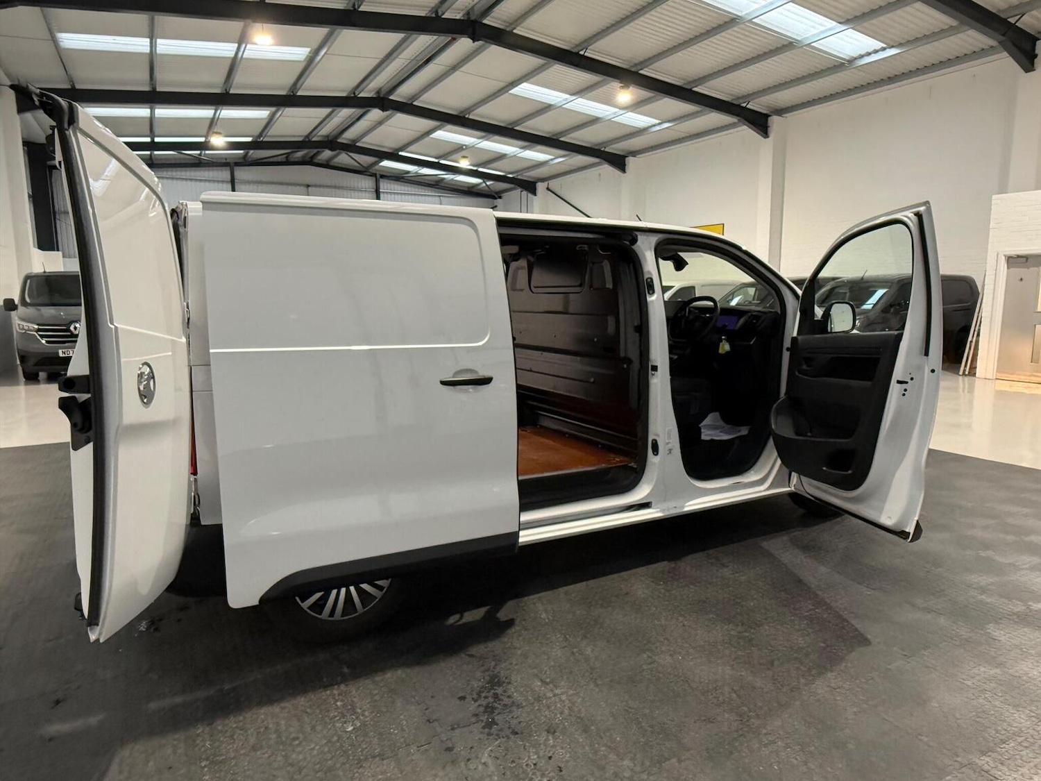 Used Vauxhall Vivaro 2024 for sale - 78102337: Photo 60