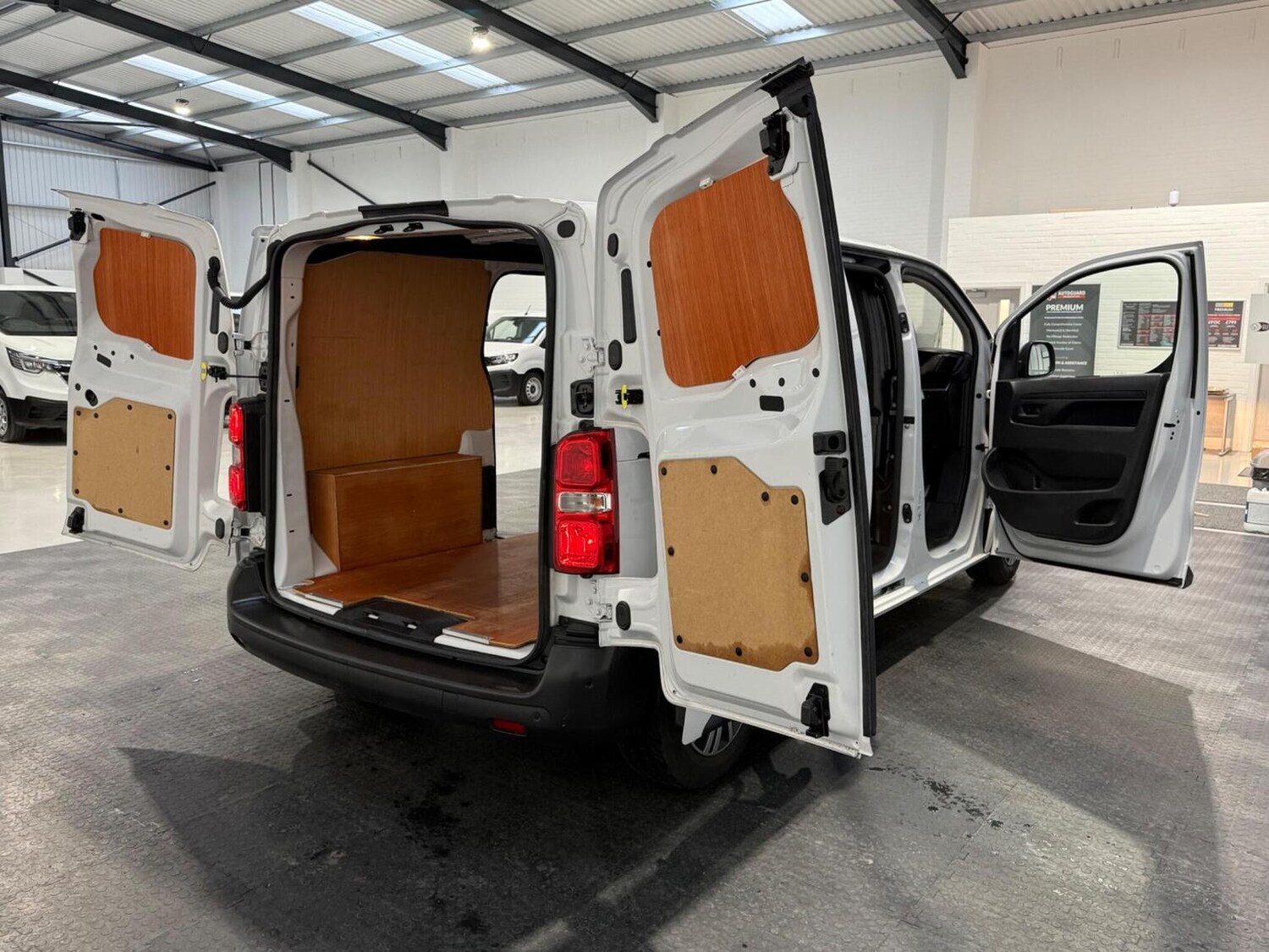 Used Vauxhall Vivaro 2024 for sale - 78102337: Photo 64