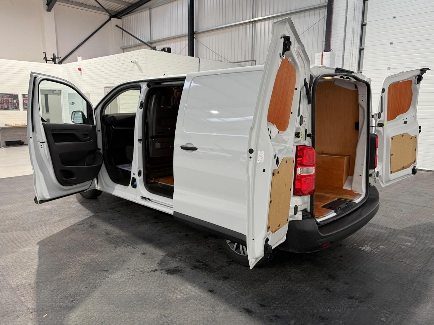 Used Vauxhall Vivaro 2024 for sale - 78102337: Photo 72